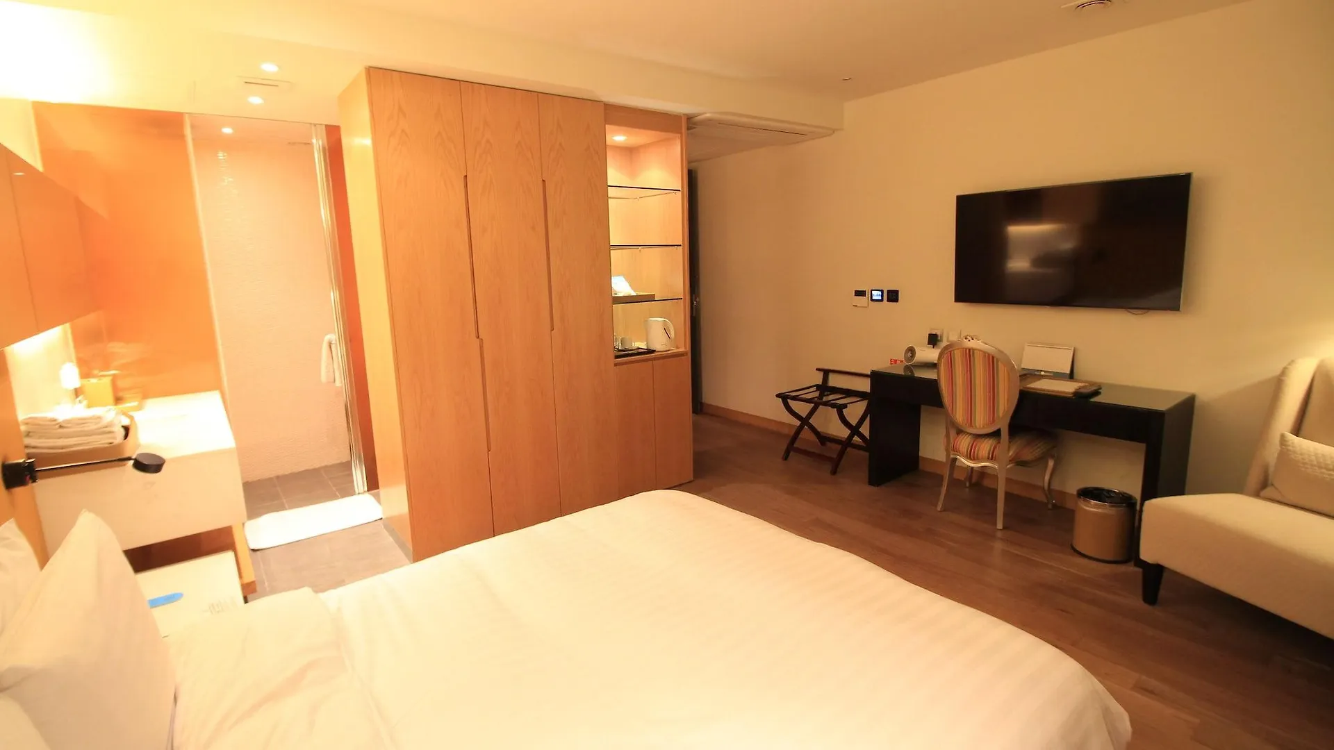 Grammos Hotel Seoul South Korea